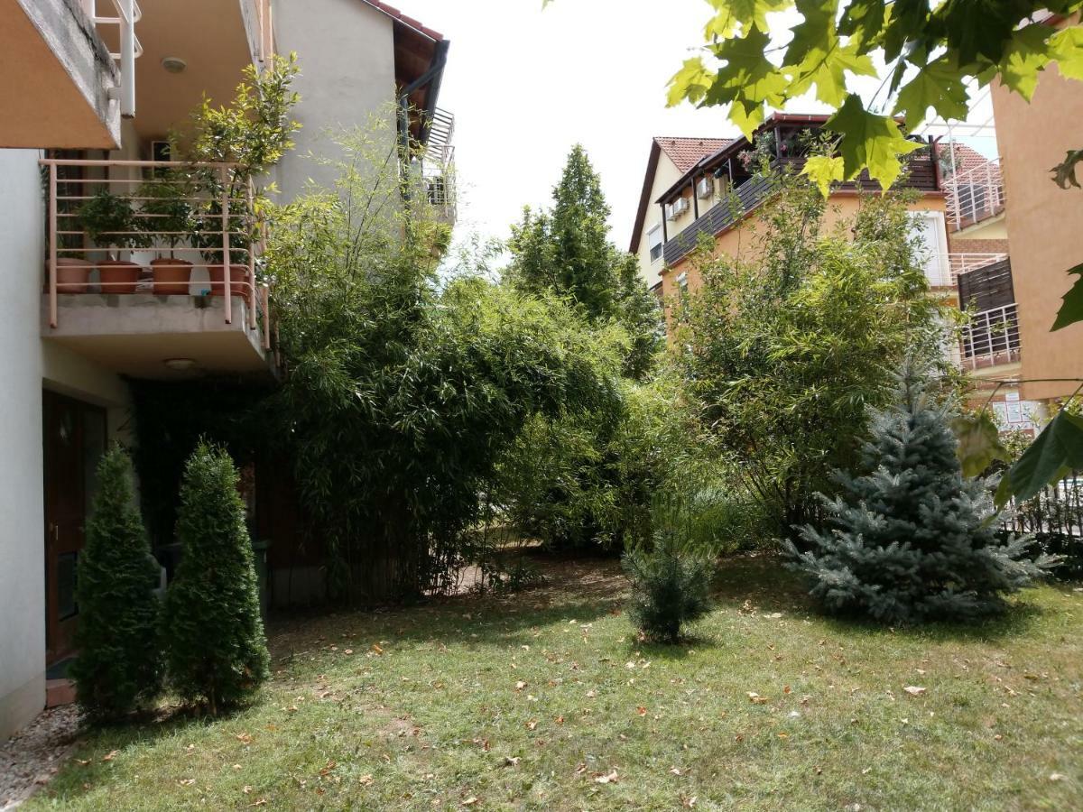 שיופוק Mandarin Wellness Apartman מראה חיצוני תמונה